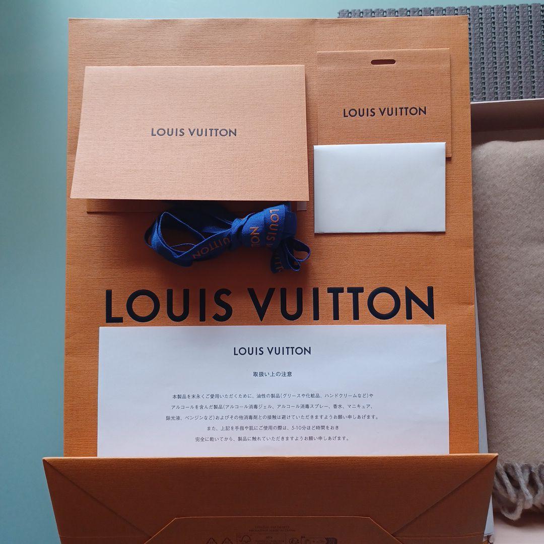 新品未使用！Louis Vuitton ベージュ マフラー M79100