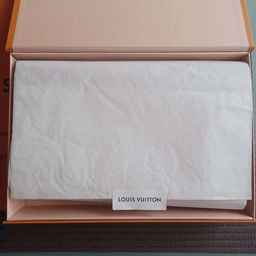 新品未使用！Louis Vuitton ベージュ マフラー M79100