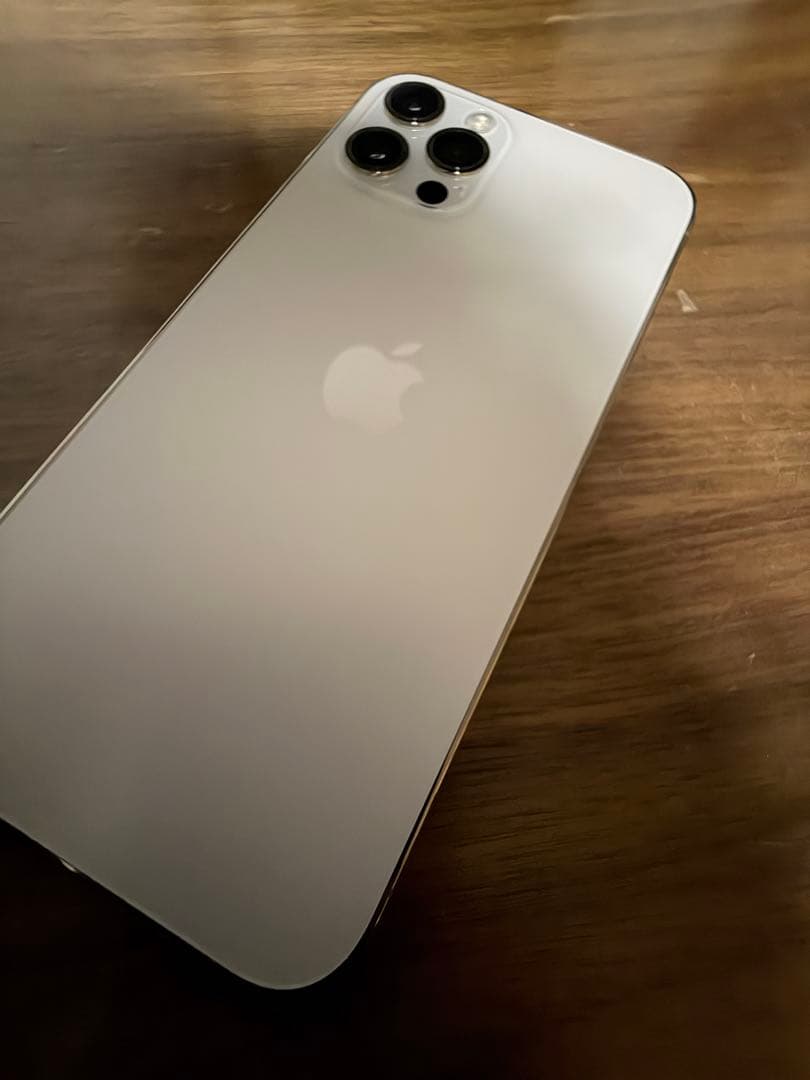 iPhone12pro（非純正バッテリー）