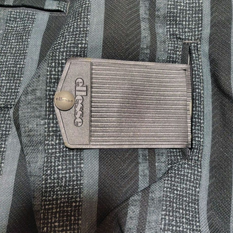 ellesse　スキーウェア　上下セット　メンズ