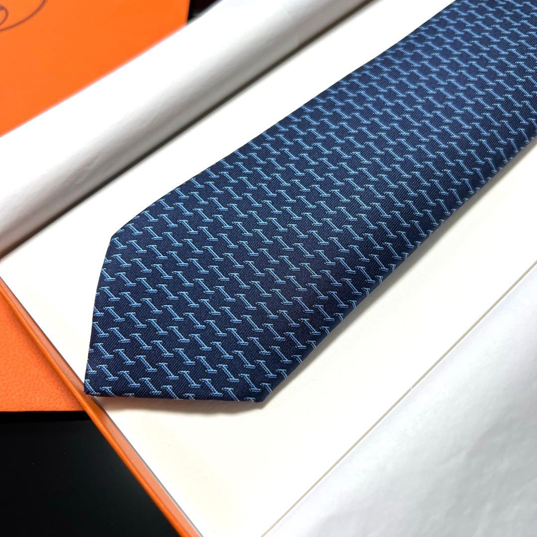 新品未使用 正規品 HERMES エルメス ネクタイ 百貨店