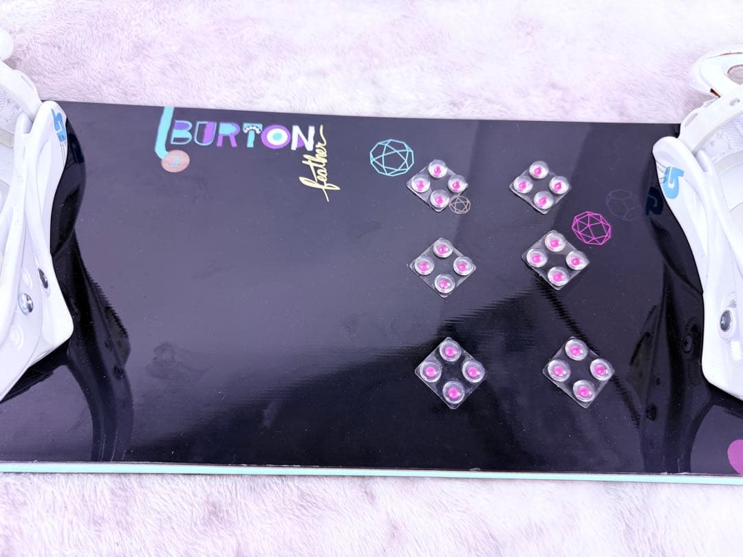 すぐに滑走可能♪ Burtonで揃えた 綺麗なレディース向けセット♪