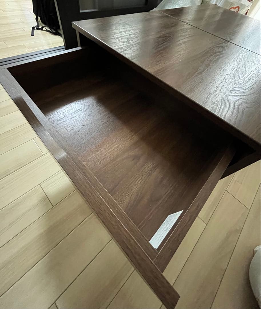 昇降式ダークブラウンセンターテーブル　ニトリ