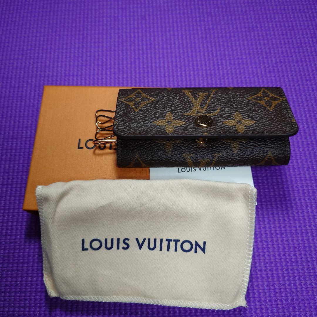 Louis Vuitton モノグラムキーケース 美品
