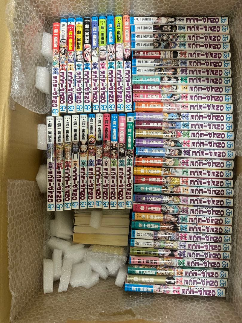 ワンピース単行本１〜102巻、107巻 +ファンブック、シール