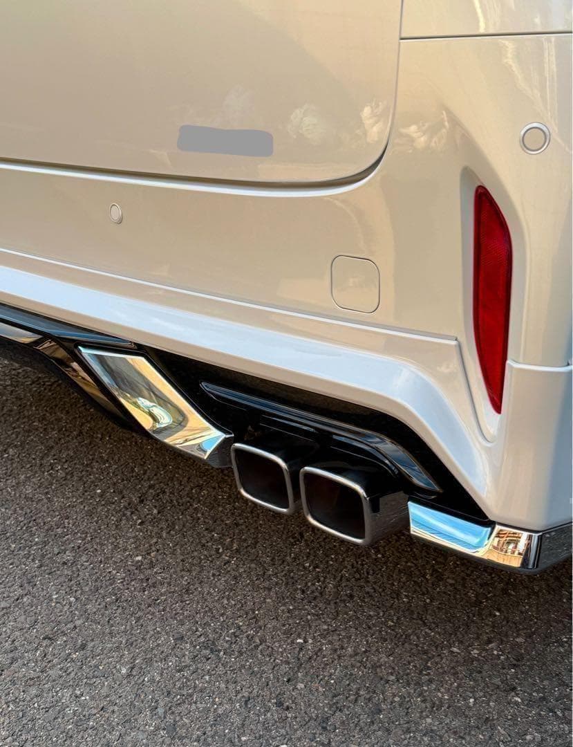 アルファード　40 マフラーカッター　モデリスタ　装着車にシンデレラフィット☆