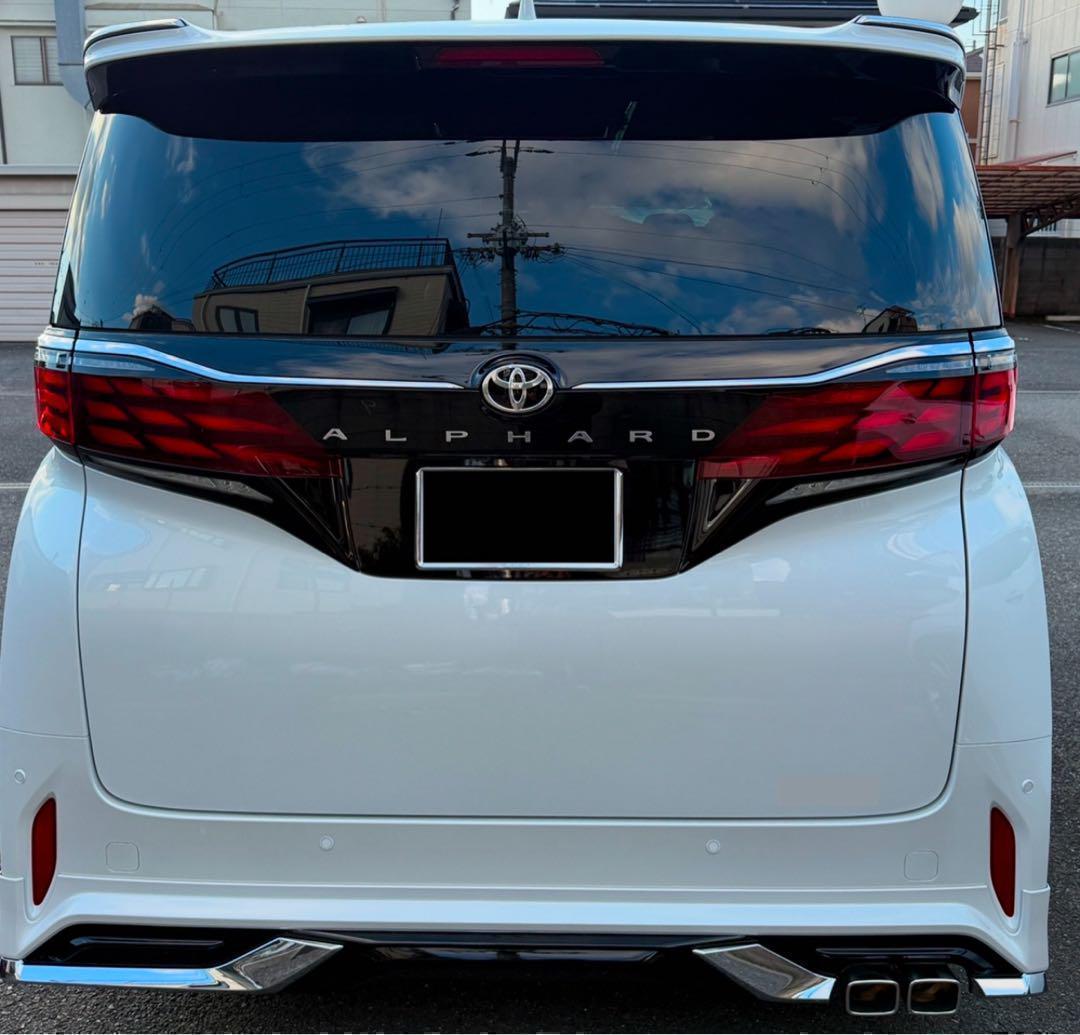 アルファード　40 マフラーカッター　モデリスタ　装着車にシンデレラフィット☆