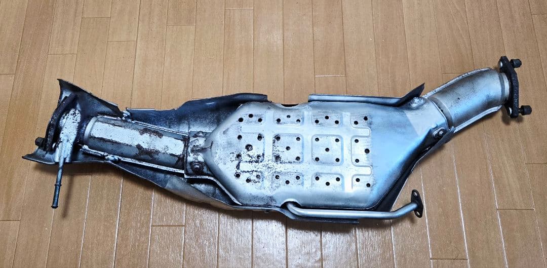 RX-7 FD3S Ⅴ型 後期型 触媒 中古品