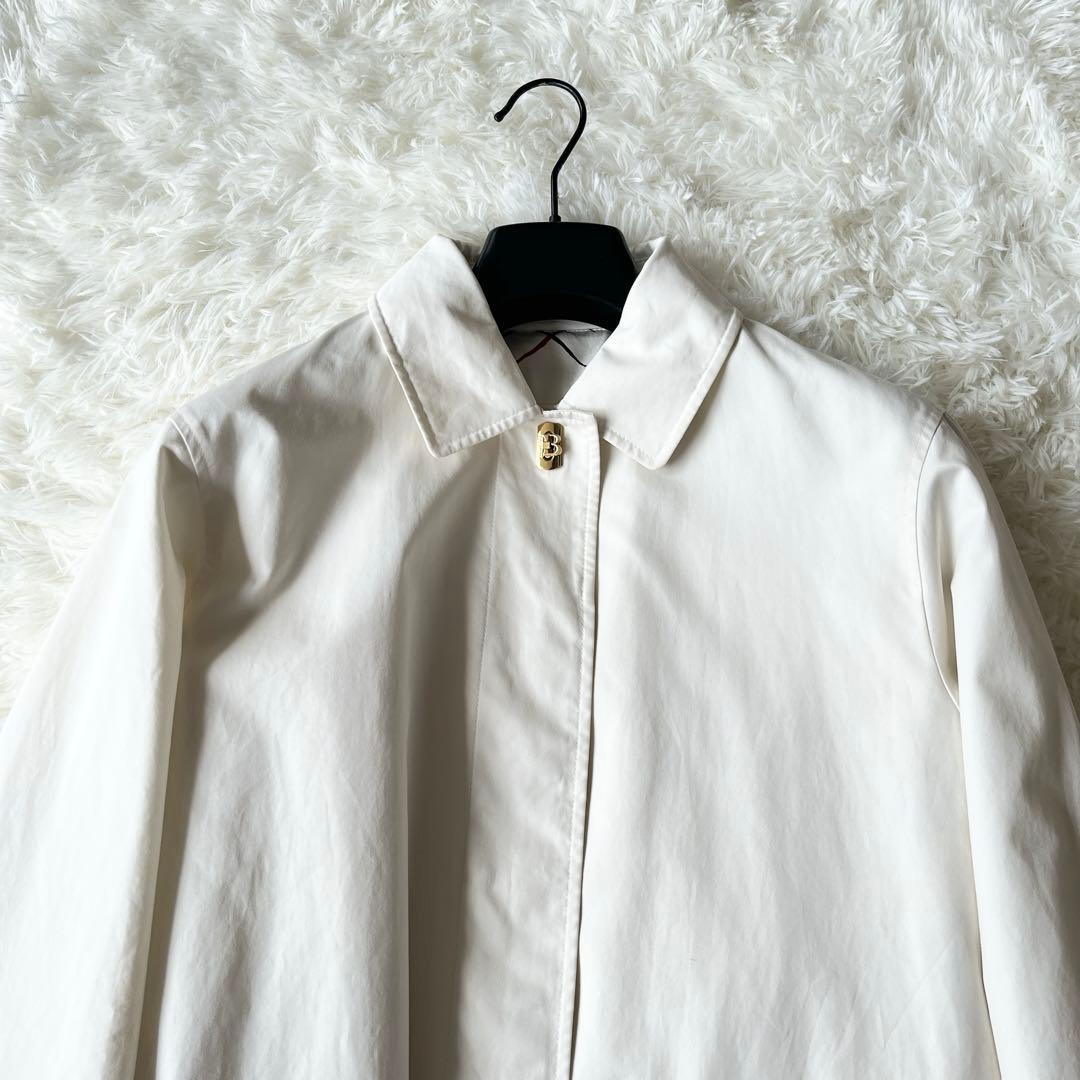 美品　バーバリーロンドン　ステンカラーコート　チェック　白　ゴールド金具