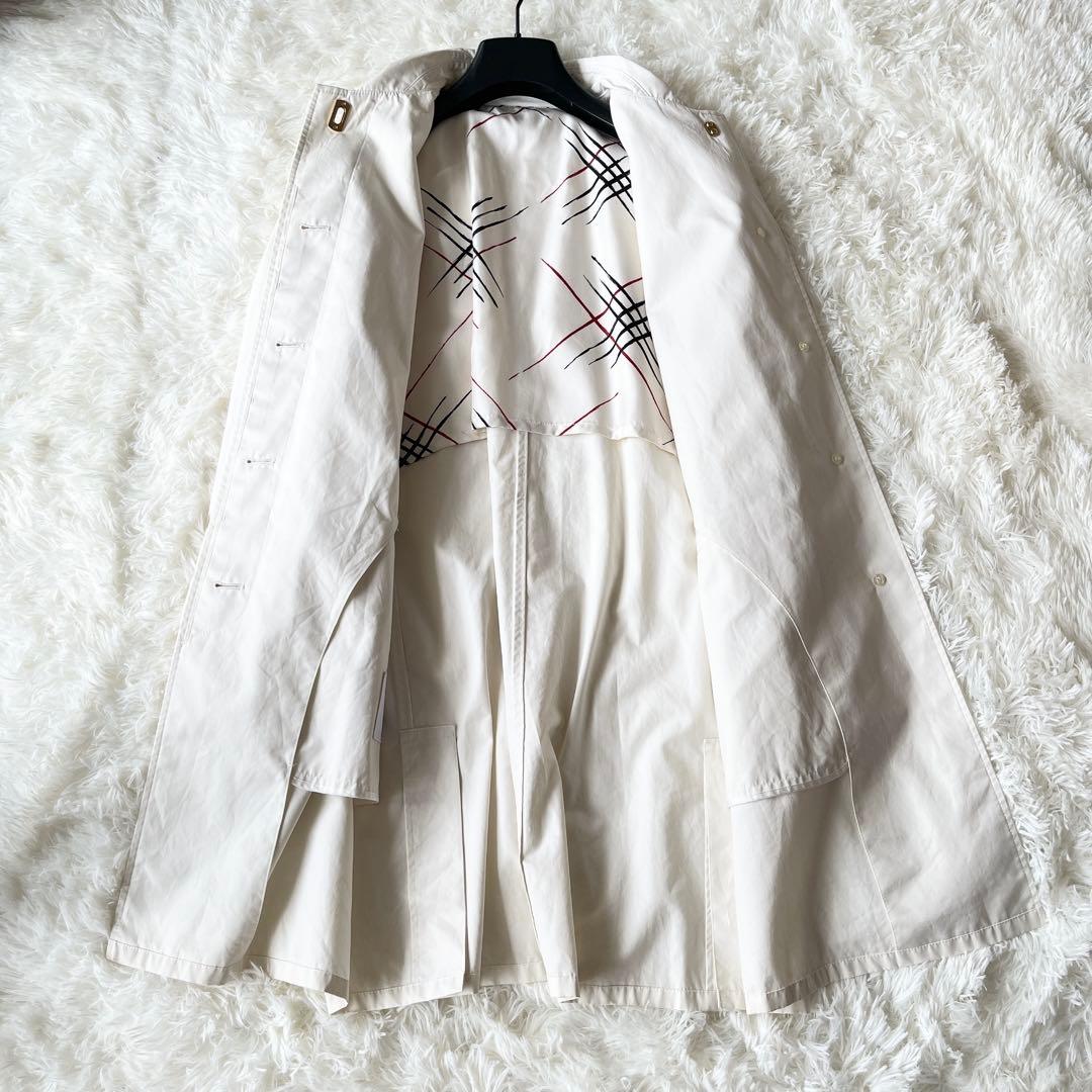 美品　バーバリーロンドン　ステンカラーコート　チェック　白　ゴールド金具