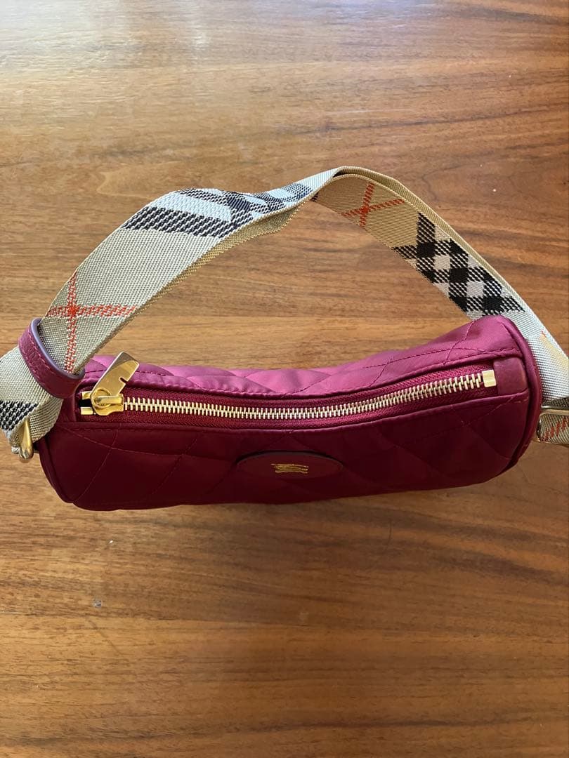 【2月で終了】【新品未使用】バーバリーホースシュークロスボディバッグ