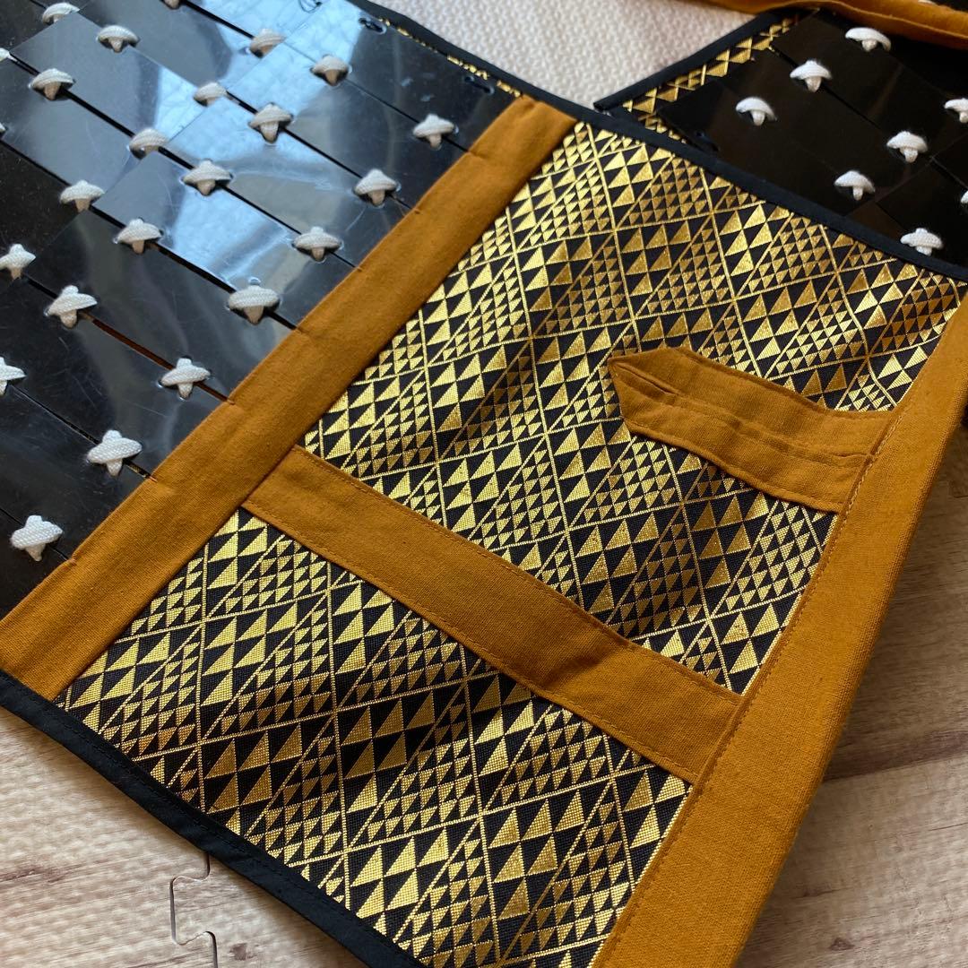 【着用可能】手作り　佩楯　武具　鎧兜　甲冑　等身大　 はいたて 樹脂製