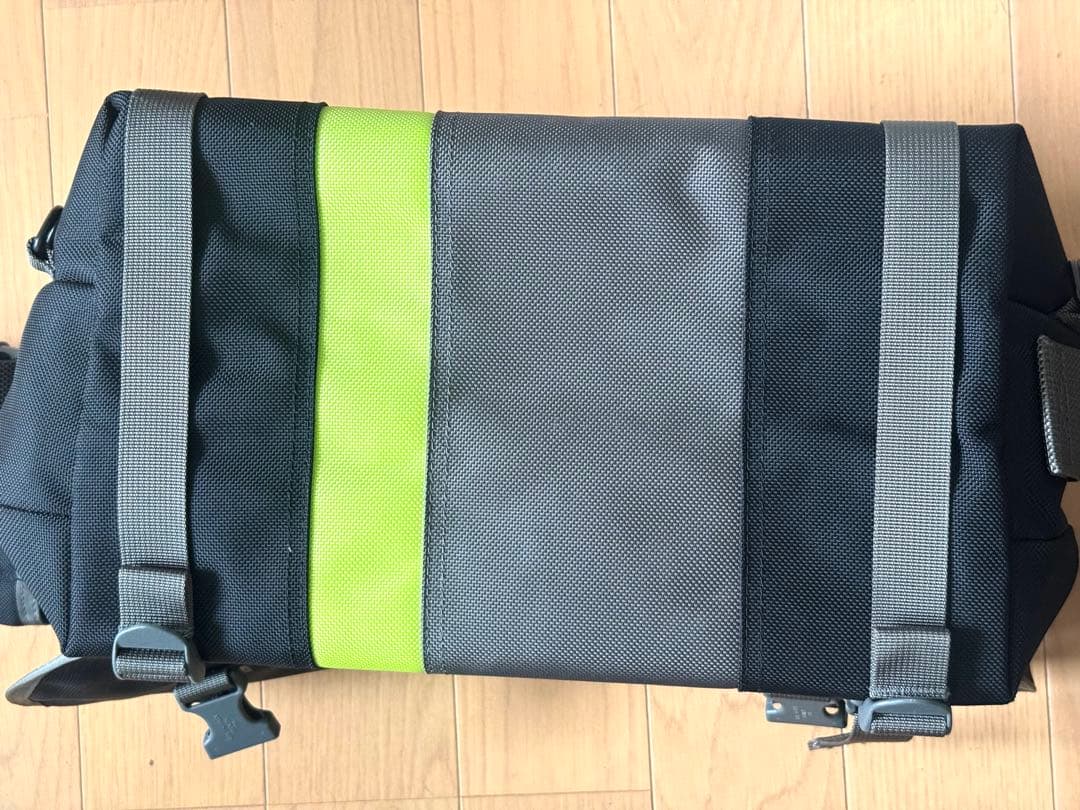 TIMBUK2 スヌープカメラメッセンジャーバック Mサイズ