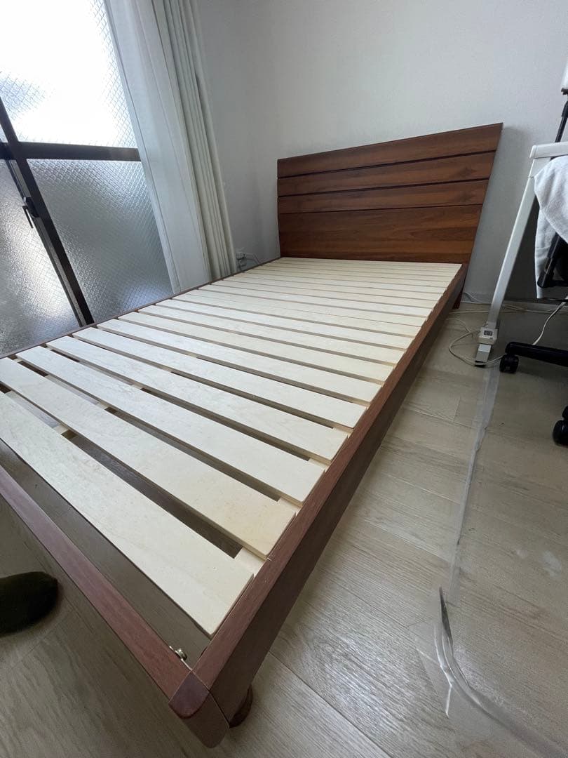 Serta iSeries セミダブルマットレス　ベッド