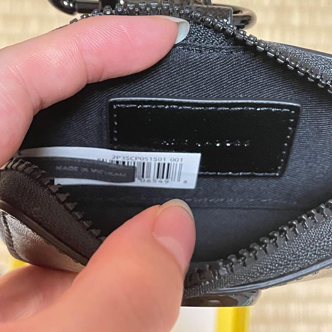 新品 MARC JACOBS ブラックキーケース
