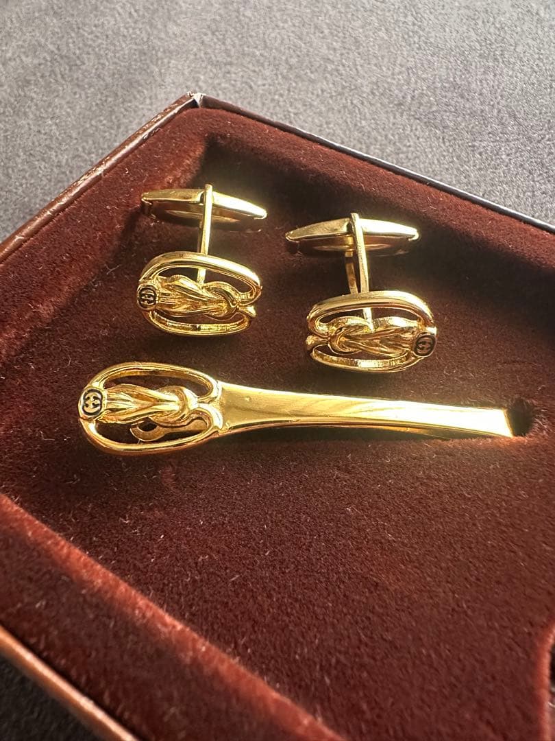 【未使用•ヴィンテージ】GUCCI ゴールド カフリンクス ネクタイバー セット