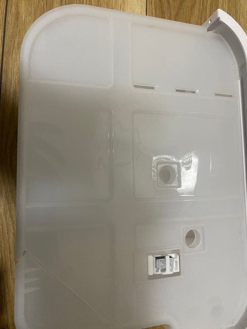 アイリスオーヤマサーキュレーター衣類乾燥除湿機 IJD-150-W 2021年