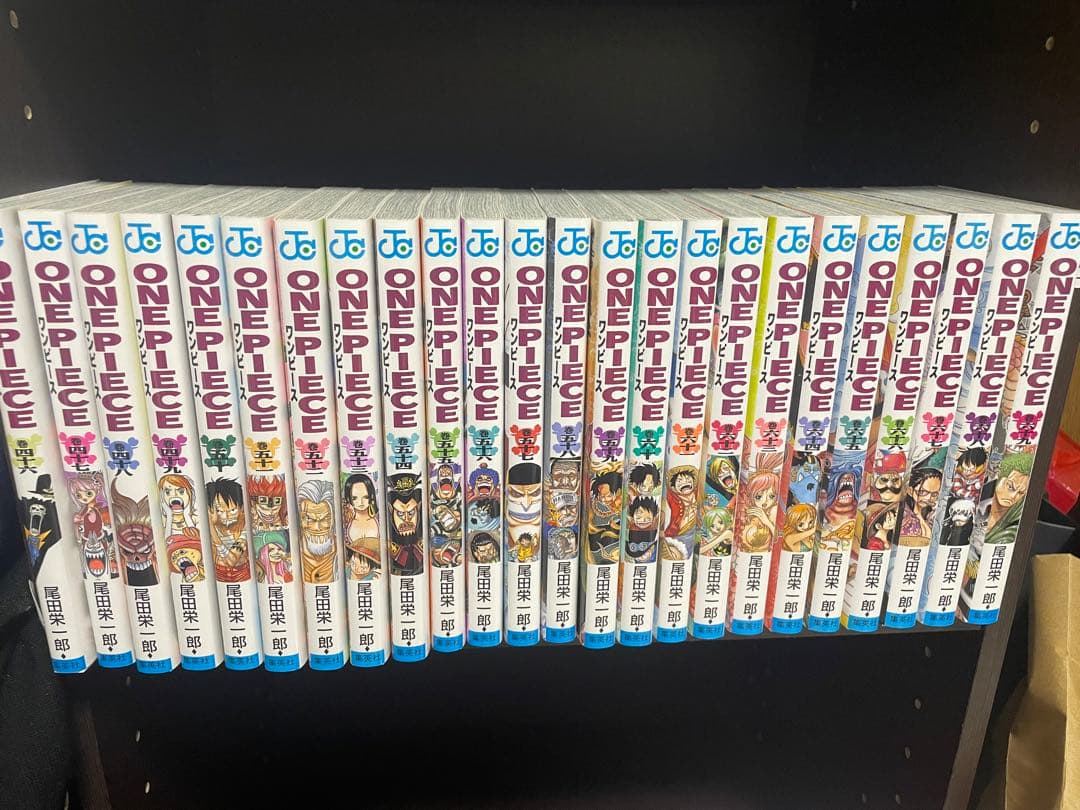 ワンピース1巻〜111巻全巻　映画特典本 本日限定価格