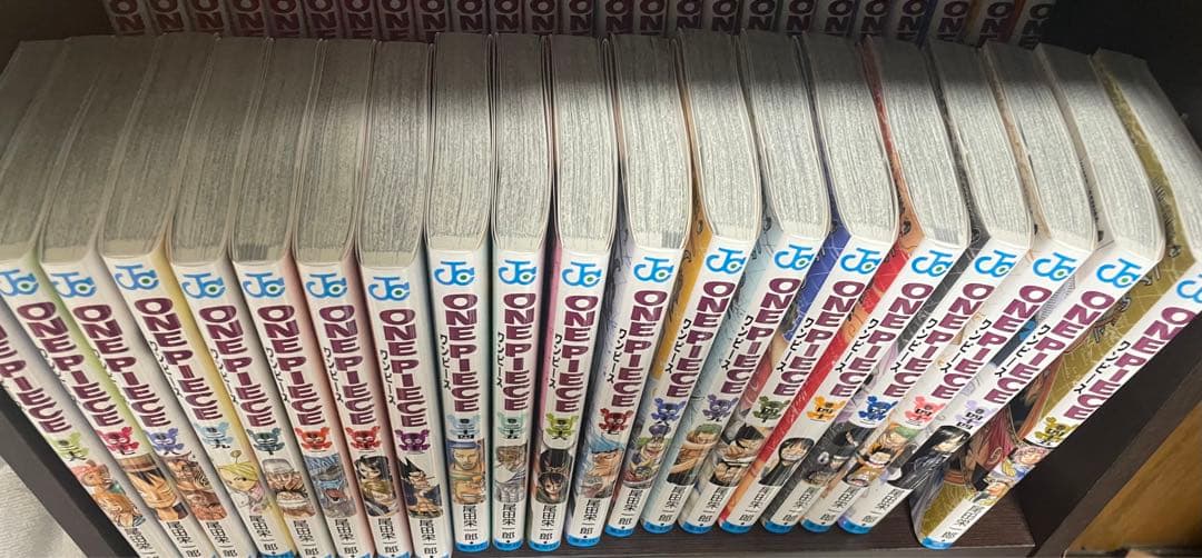 ワンピース1巻〜111巻全巻　映画特典本 本日限定価格