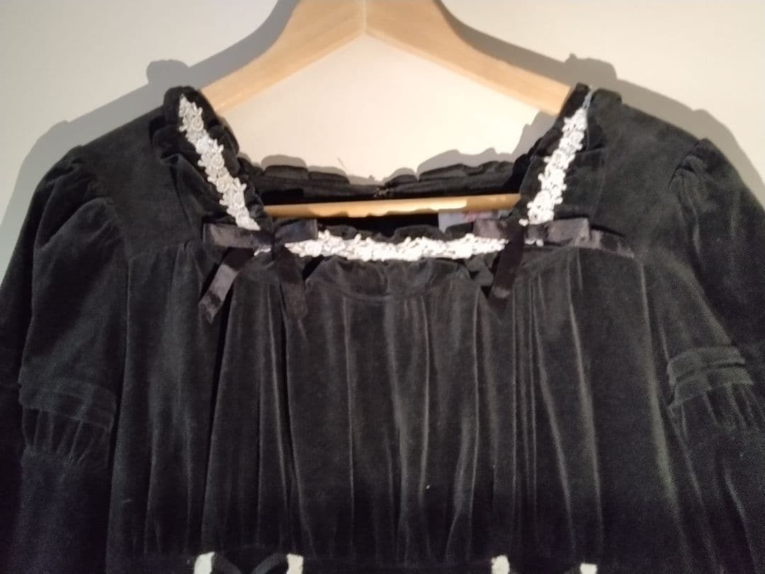 AngelicPretty黒ベルベットケープ付きロリータワンピース