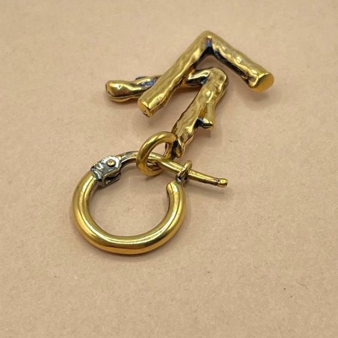 【超美品/希少】ルイヴィトン　ピアス　ゴールド　燻　片耳　MP2454 LVロゴ