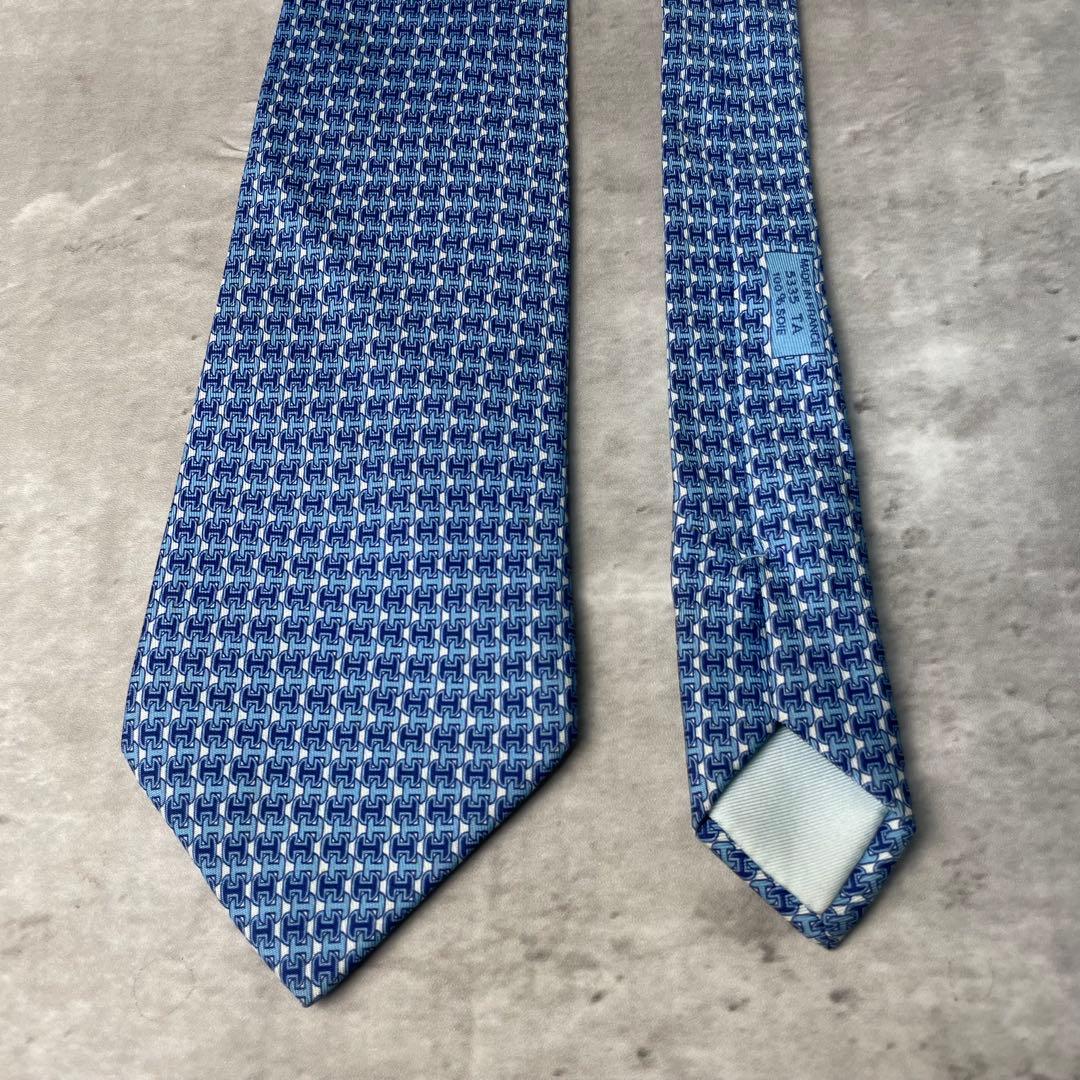 美品 HERMES エルメス H柄 総ロゴ ネクタイ ブルー 青 水色