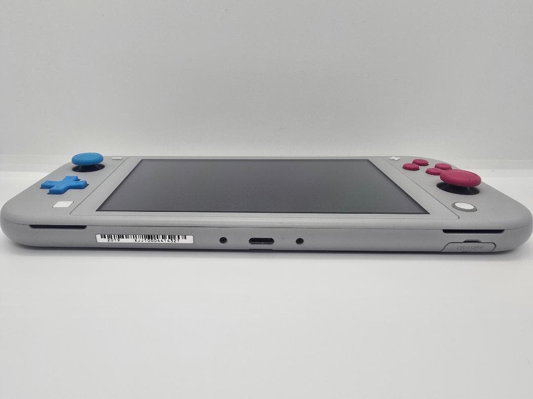 Nintendo Switch Lite ザシアン・ザマゼンタ ポケモンモデル