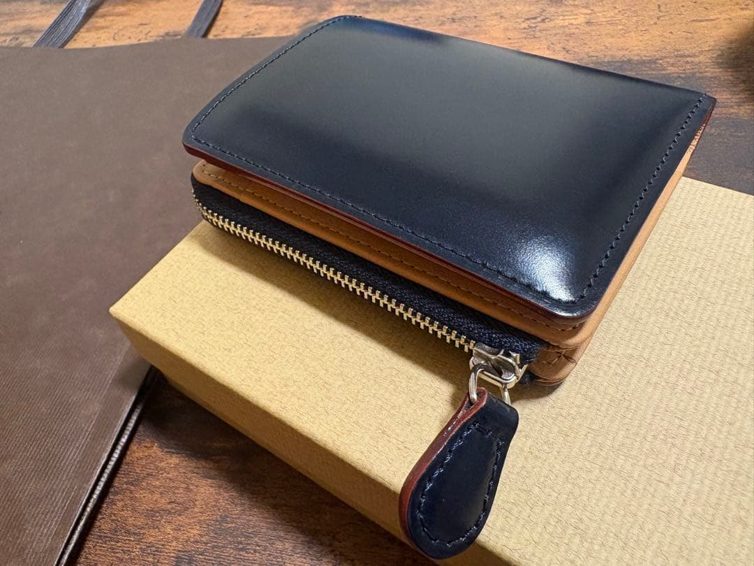 GANZO ネイビー CORDOVAN (コードバン) Lファスナー二つ折り財布