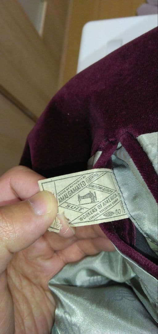 バーガンディ ベルベット テーラードジャケット