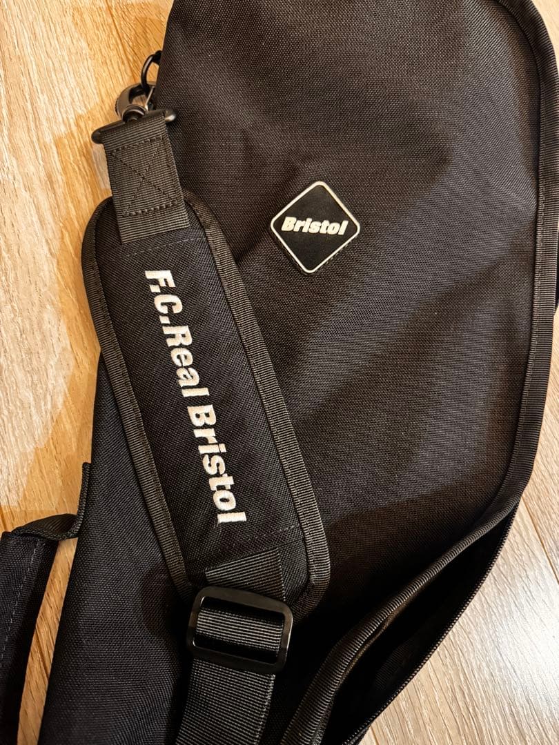 F.C. Real Bristol クラブケース