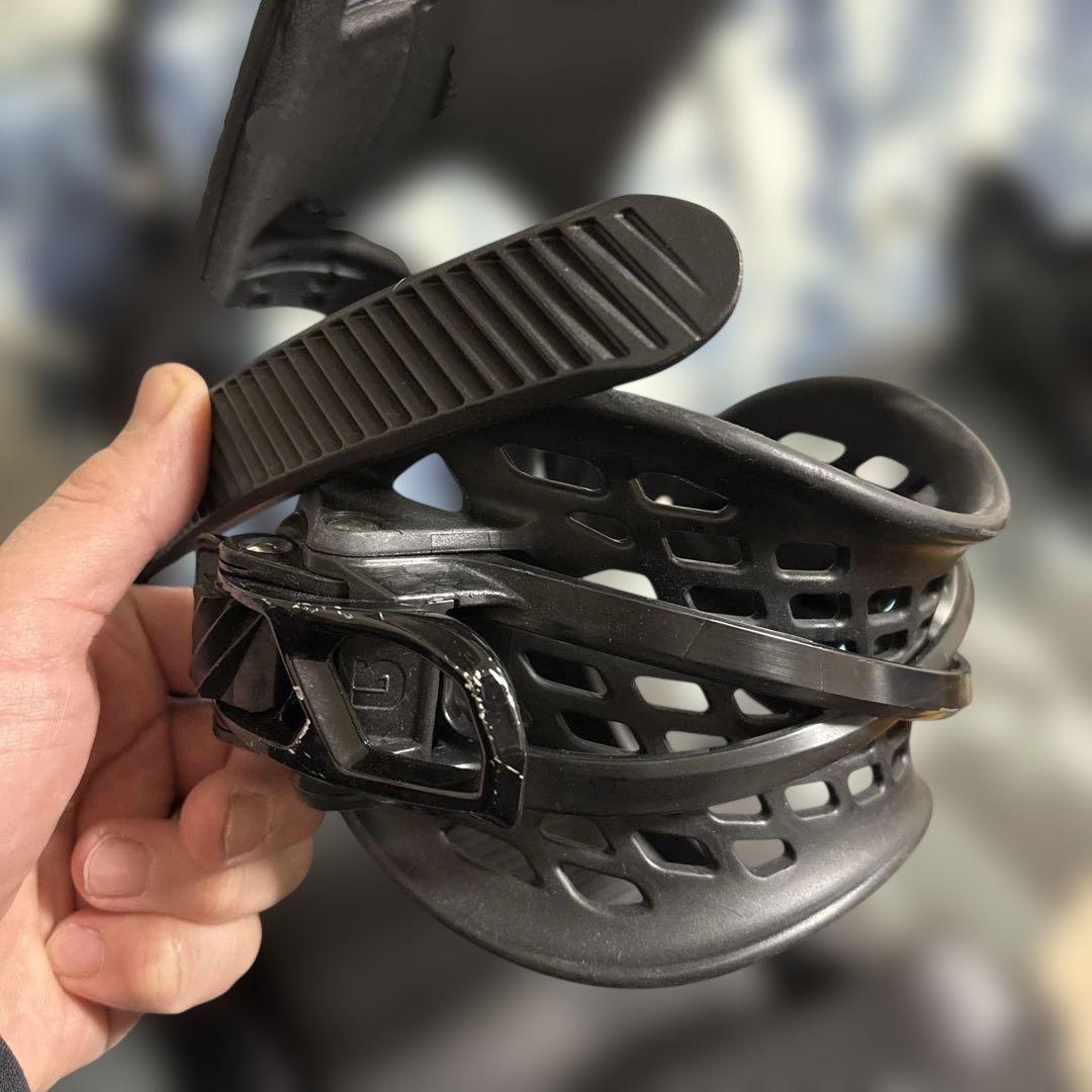 バートン custom twin 151 Flying V バインディング3点