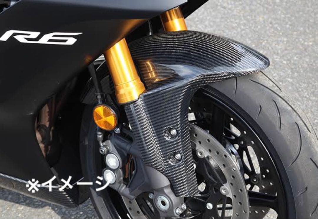 YZF-R6用　Magical Racing フロントフェンダー(綾織り)