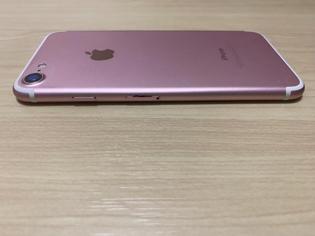 iPhone7 ローズゴールド ピンク系 SIMフリー 本体 バッテリー98%