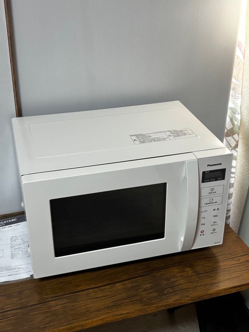 【極美品】 パナソニック 電子レンジ NE-FL1C-W 2025年