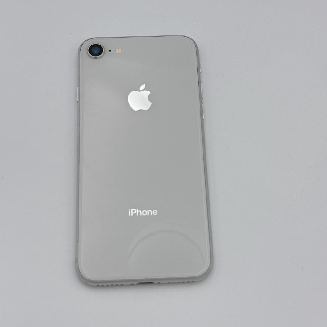 【良品】バッテリー100% iPhone8 64GB MQ792J/A シルバー