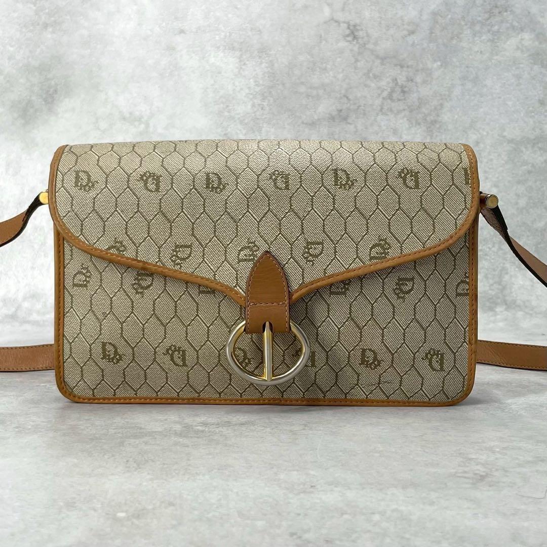 【美品】ディオール　ショルダーバッグ　ハニカム　レザー　PVC ロゴ金具