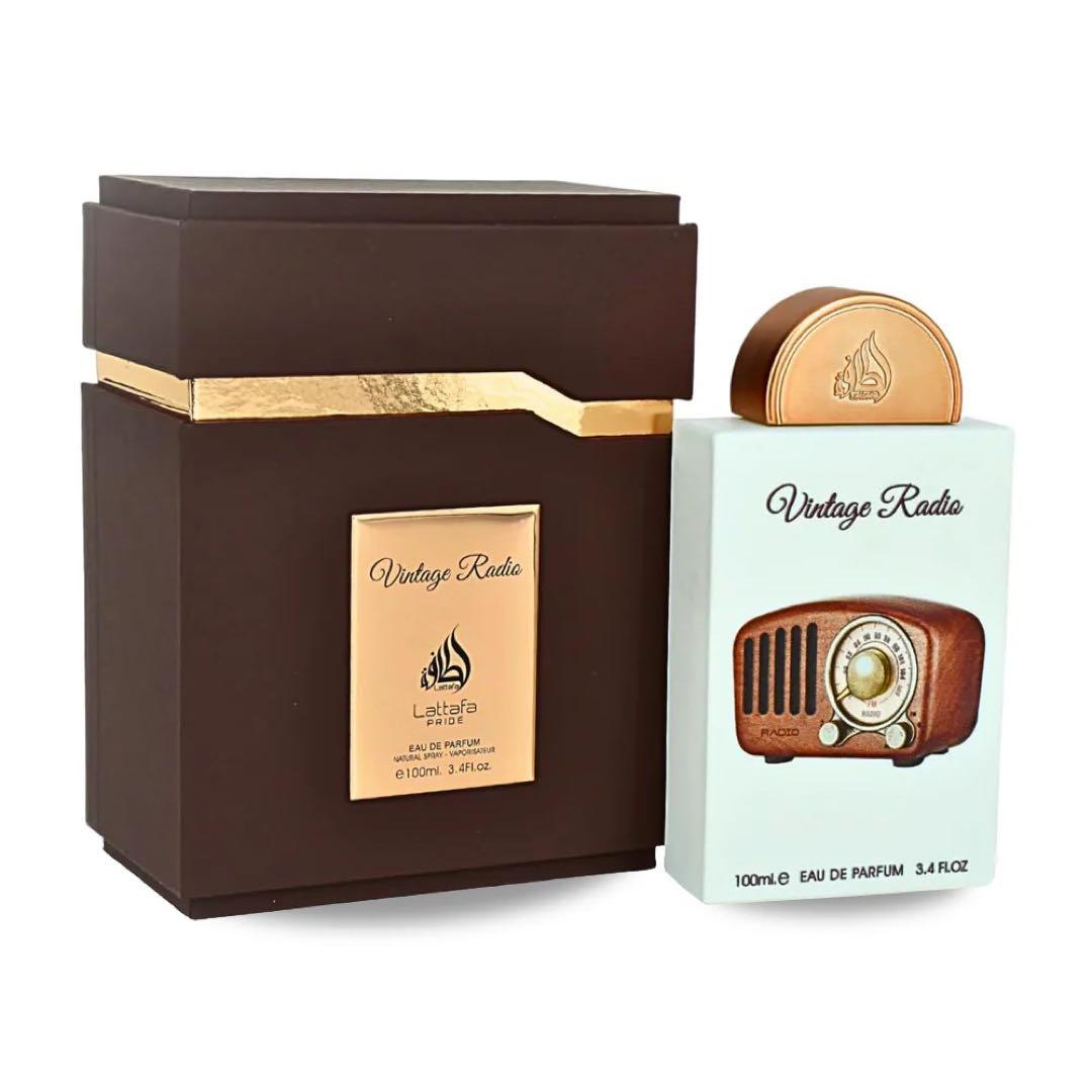 香水(男性用) Lattafa Vintage Radio