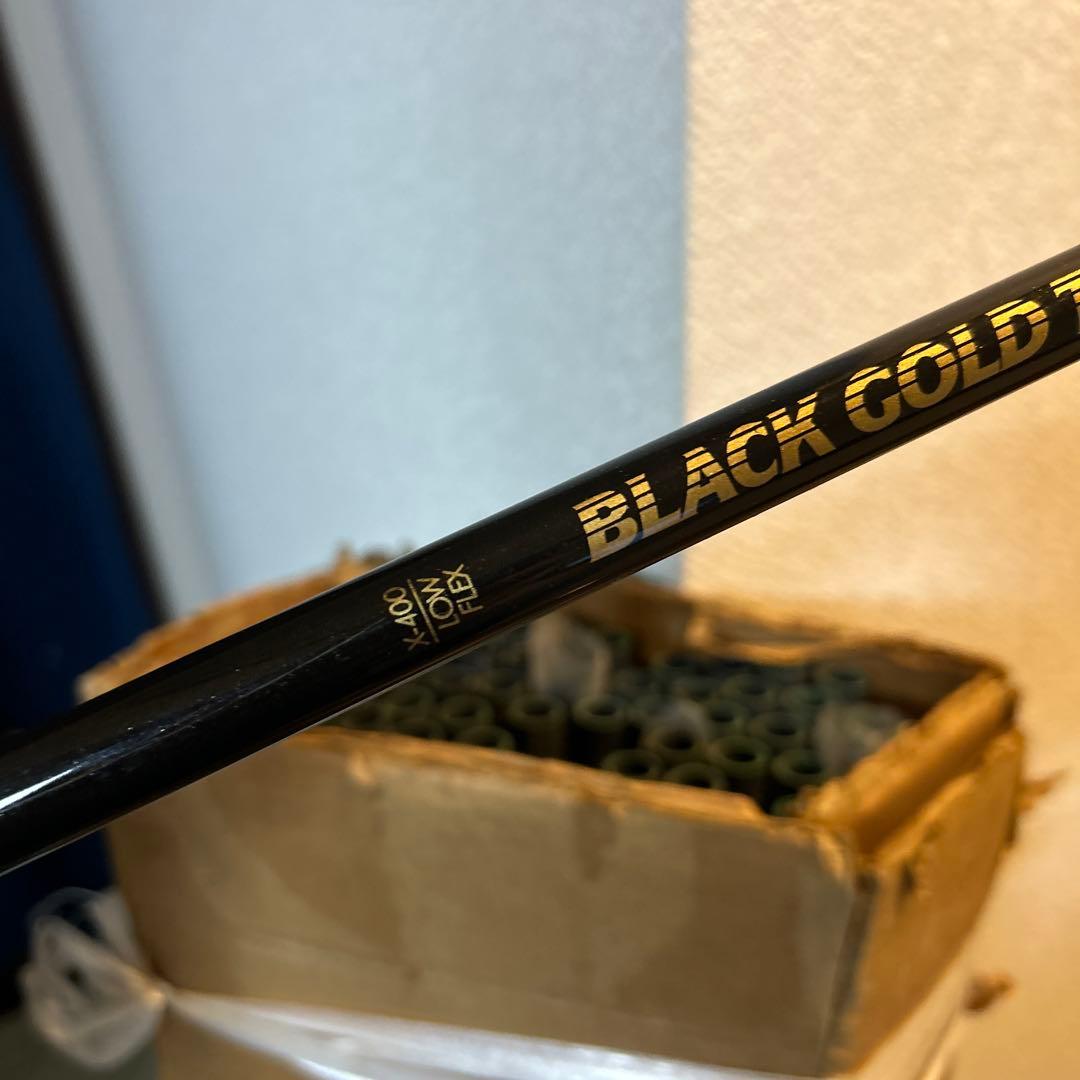 BLACK GOLD TOUR TRUE TEMPER X400 8本　シャフト