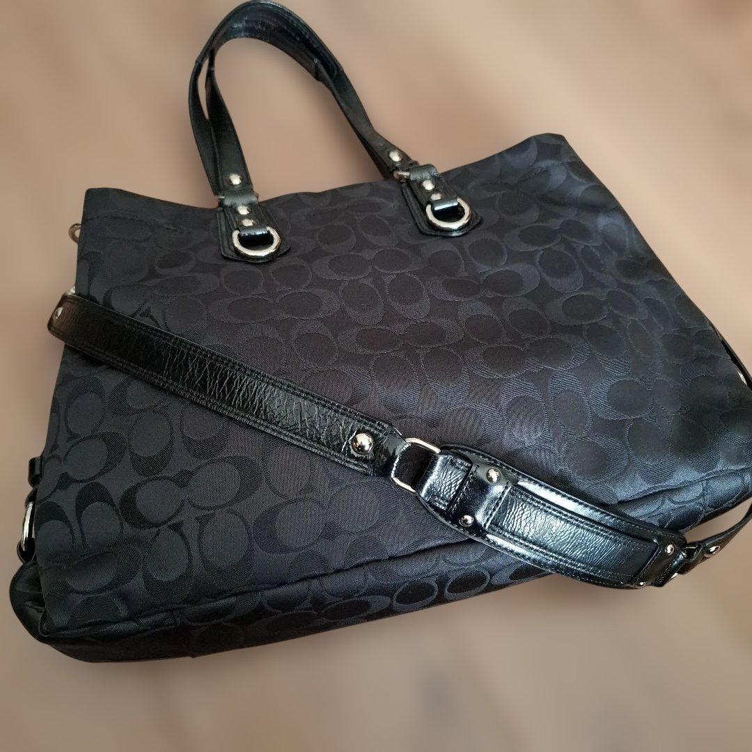COACH　2WAYバッグ　ブラック