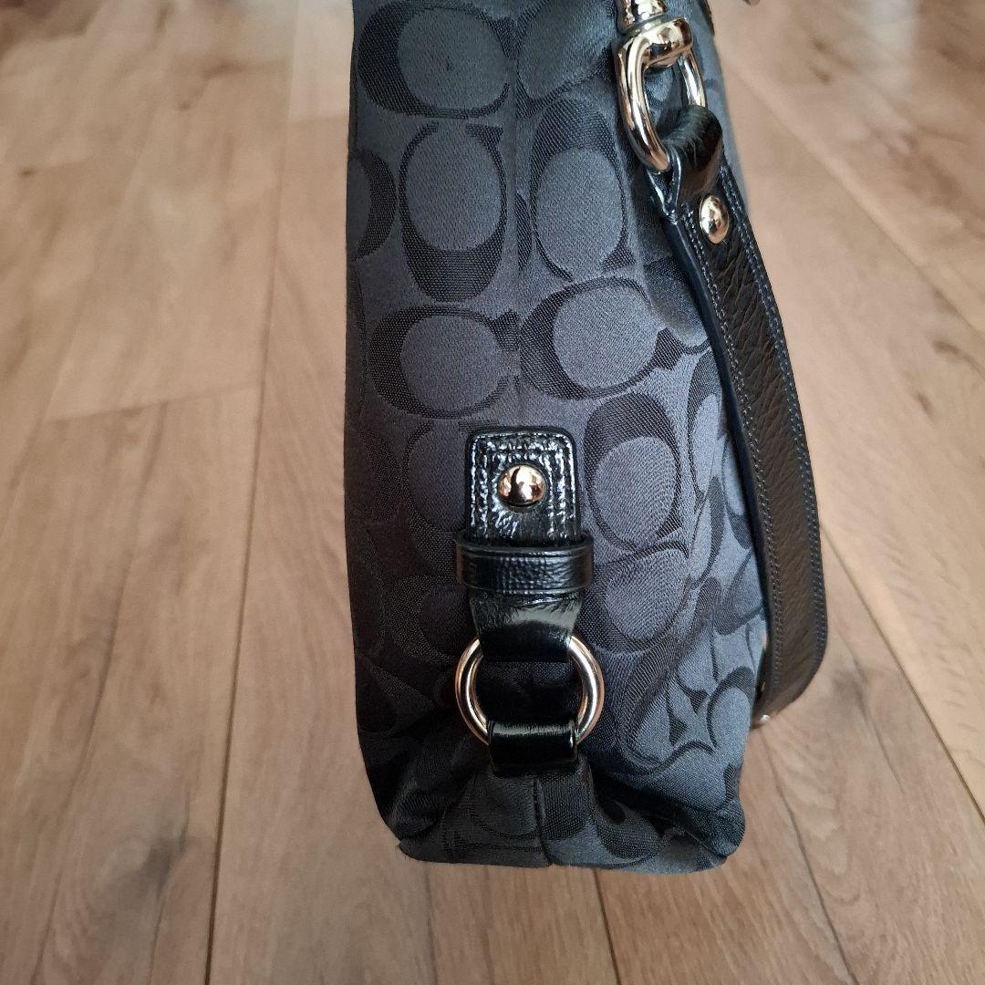 COACH　2WAYバッグ　ブラック