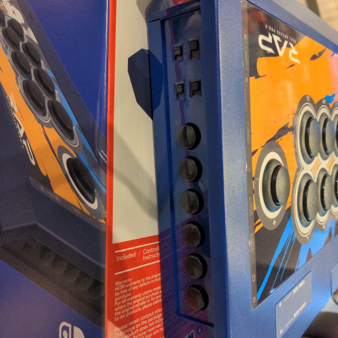 HORI Real Arcade Pro.V Switch用 春麗エディション