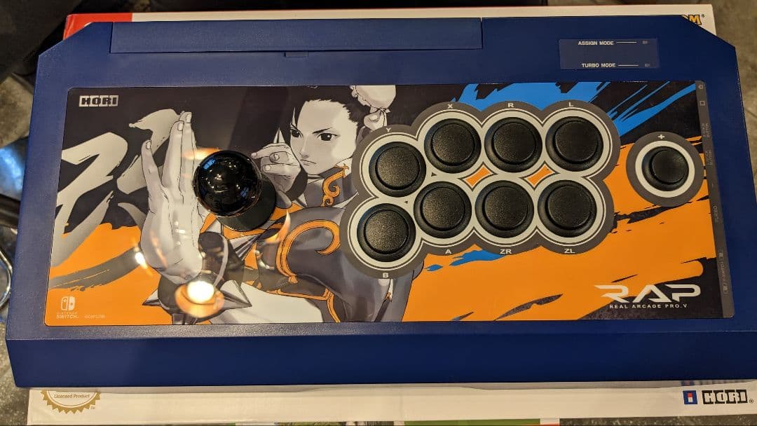 HORI Real Arcade Pro.V Switch用 春麗エディション