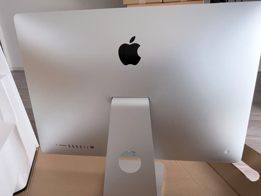 iMac (Retina 5K, 27-inch, 2019)初期化済み