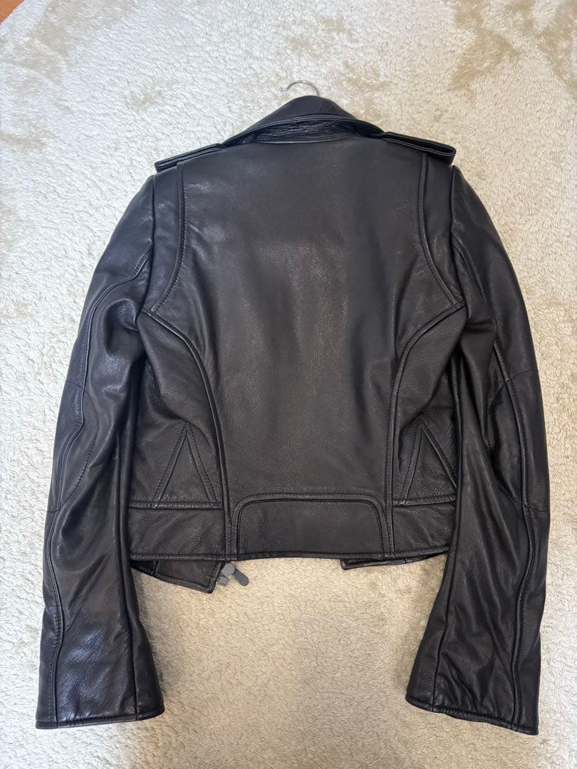 レザーライダースジャケット