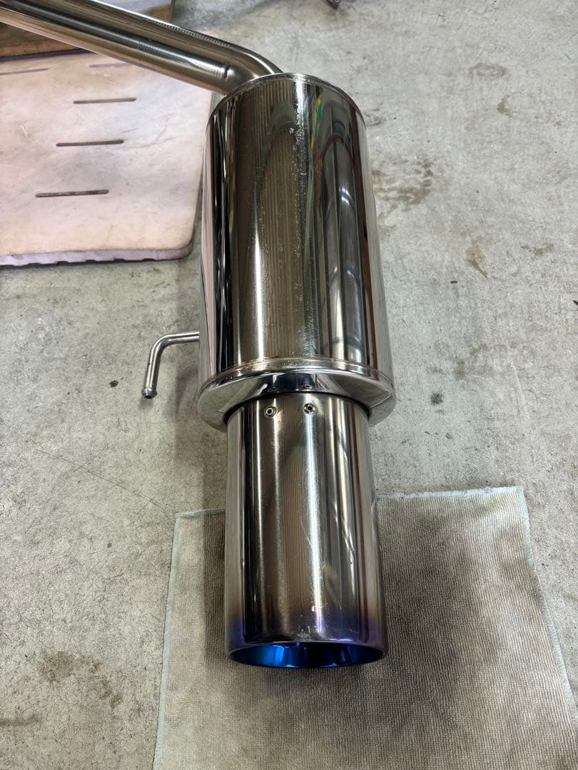 スバル　レヴォーグVM4 マフラー　ガナドール