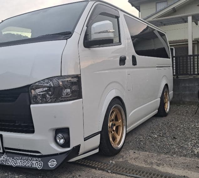 ハイエース4型〜6型チンスポ＆フロントサイドスポイラー　ビーキャス ナロー