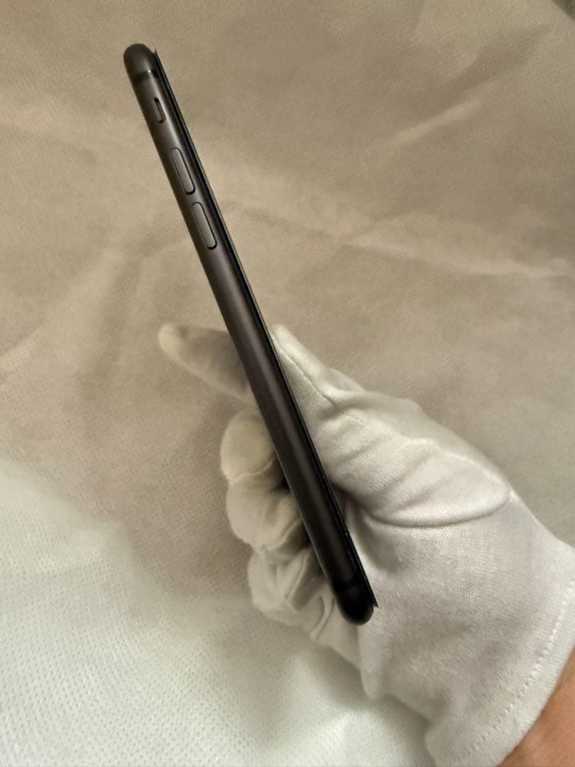 iPhone8 64GB ブラック