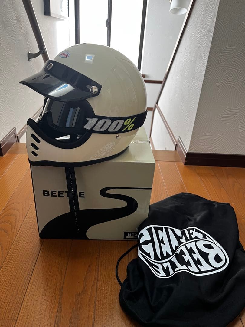 オーシャンビートル　Ocean BEETLE フルフェイスヘルメット ホワイト