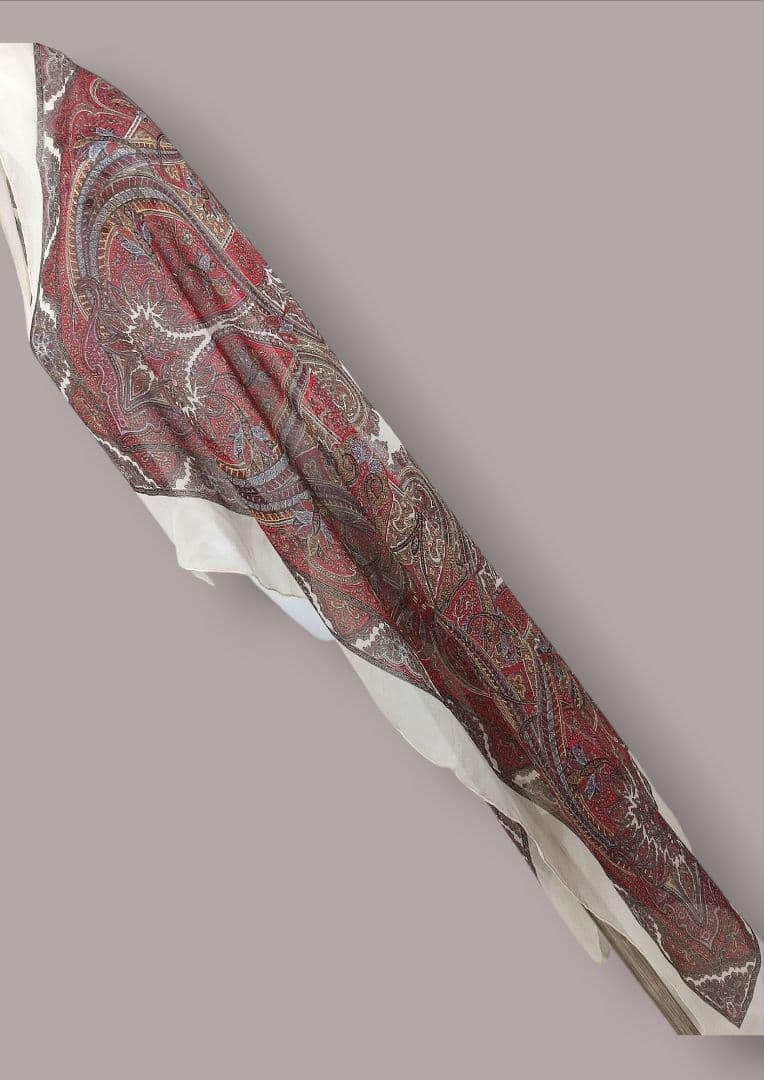 Yves Saint Laurent　スカーフ　125　シルクシフォン　タグ無し