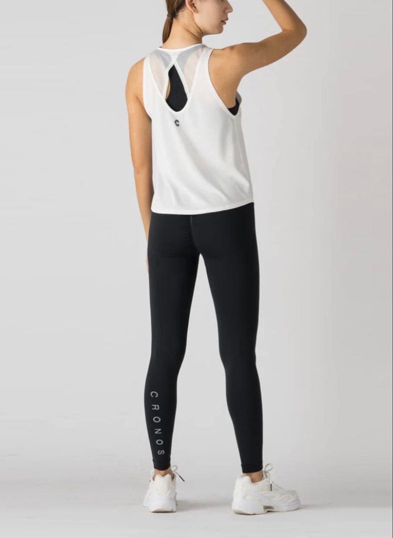 新品タグ付き CRONOS クロノス スタイルアップレギンス ブラック